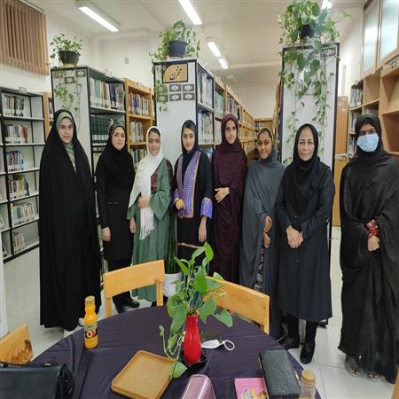 اعضا فعال در نشست کتابخوان (گرامیداشت مقام زن)